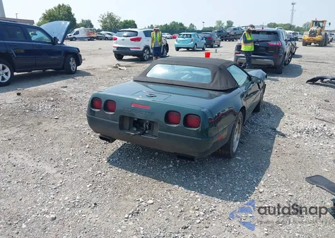 1994 Chevrolet Corvette from USA, damaged, VIN 1G1YY32P9R5117379
